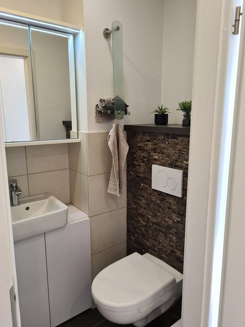 Prodej bytu 3+kk 88 m², Essen, Severní Porýní-Vestfálsko Prodej bytu 3+kk 88 m², Essen, Severní Porýní-Vestfálsko