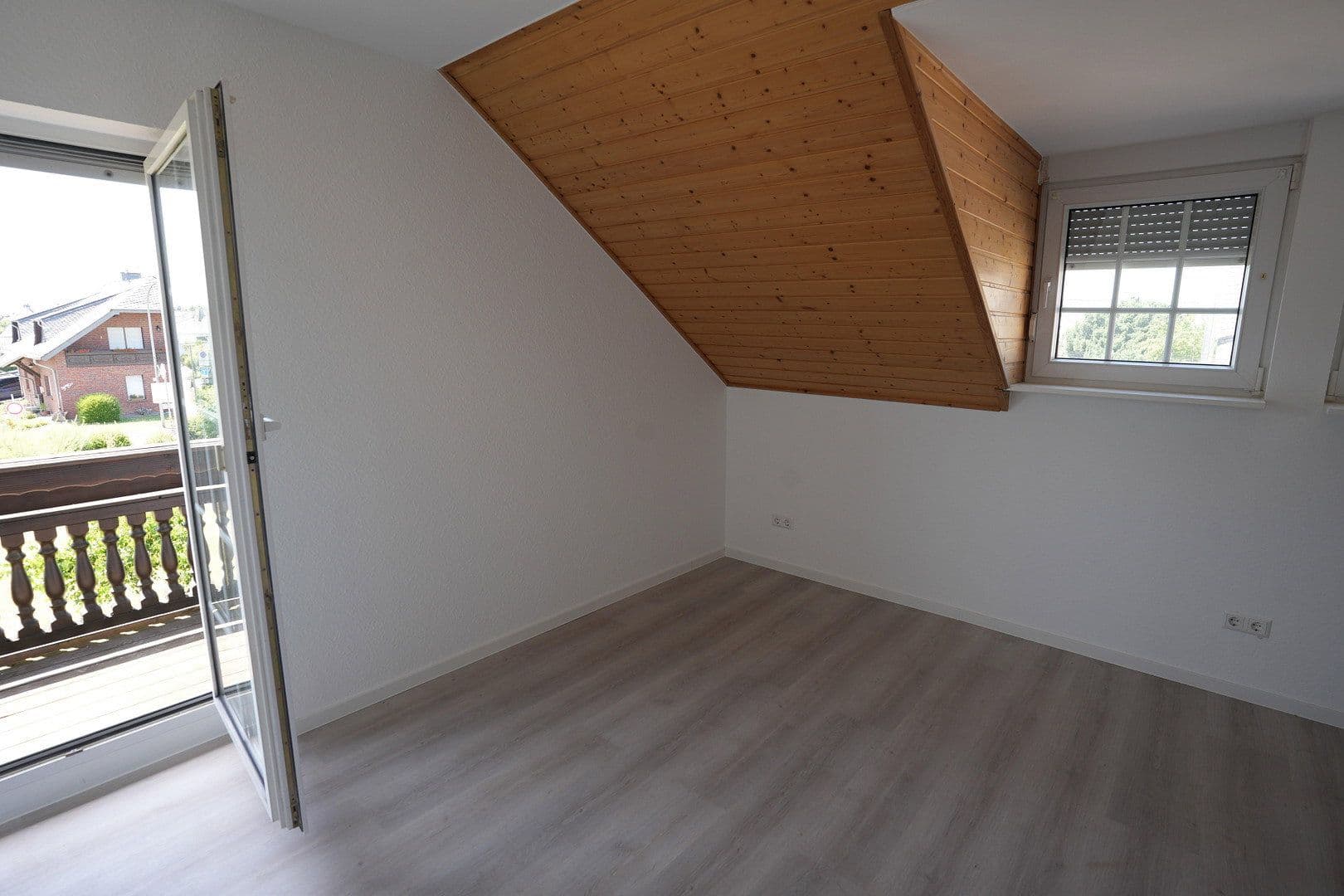 Pronájem bytu 2+1 47 m², Kastellaun, Porýní-Falc Pronájem bytu 2+1 47 m², Kastellaun, Porýní-Falc
