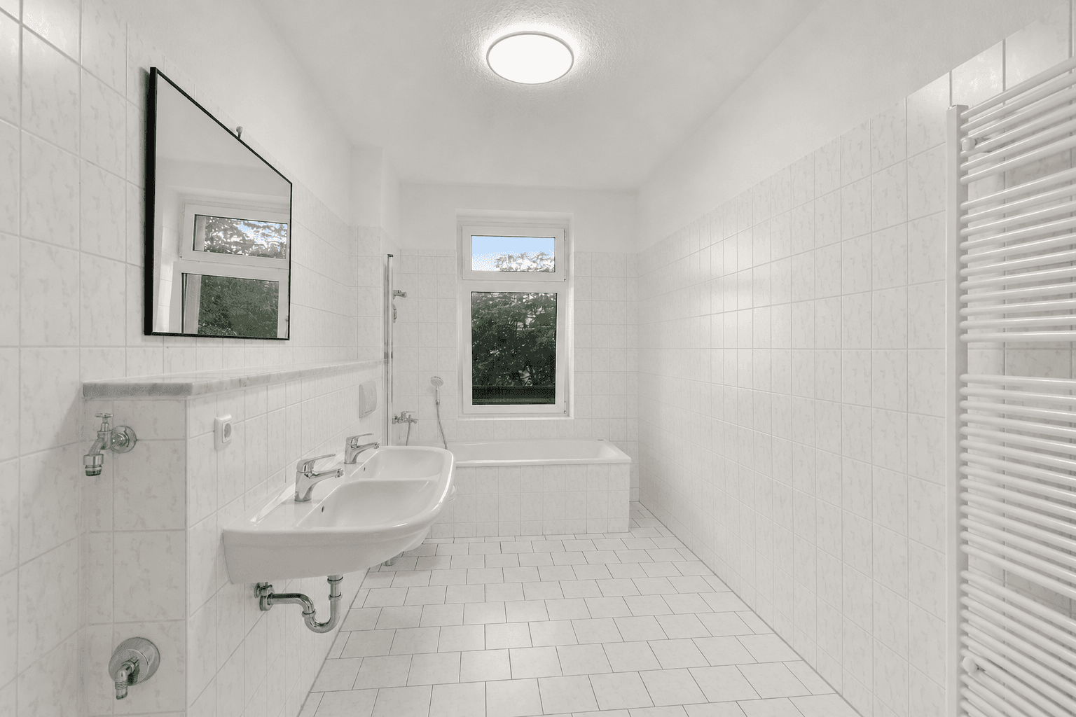 Pronájem bytu 4+1 84 m², Wurzner Straße 188, Leipzig, Sasko Pronájem bytu 4+1 84 m², Wurzner Straße 188, Leipzig, Sasko