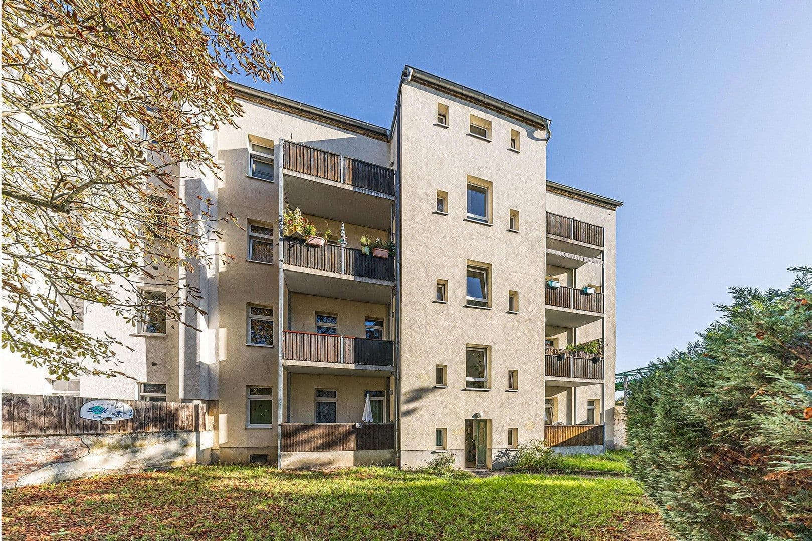 Pronájem bytu 4+1 84 m², Wurzner Straße 188, Leipzig, Sasko Pronájem bytu 4+1 84 m², Wurzner Straße 188, Leipzig, Sasko