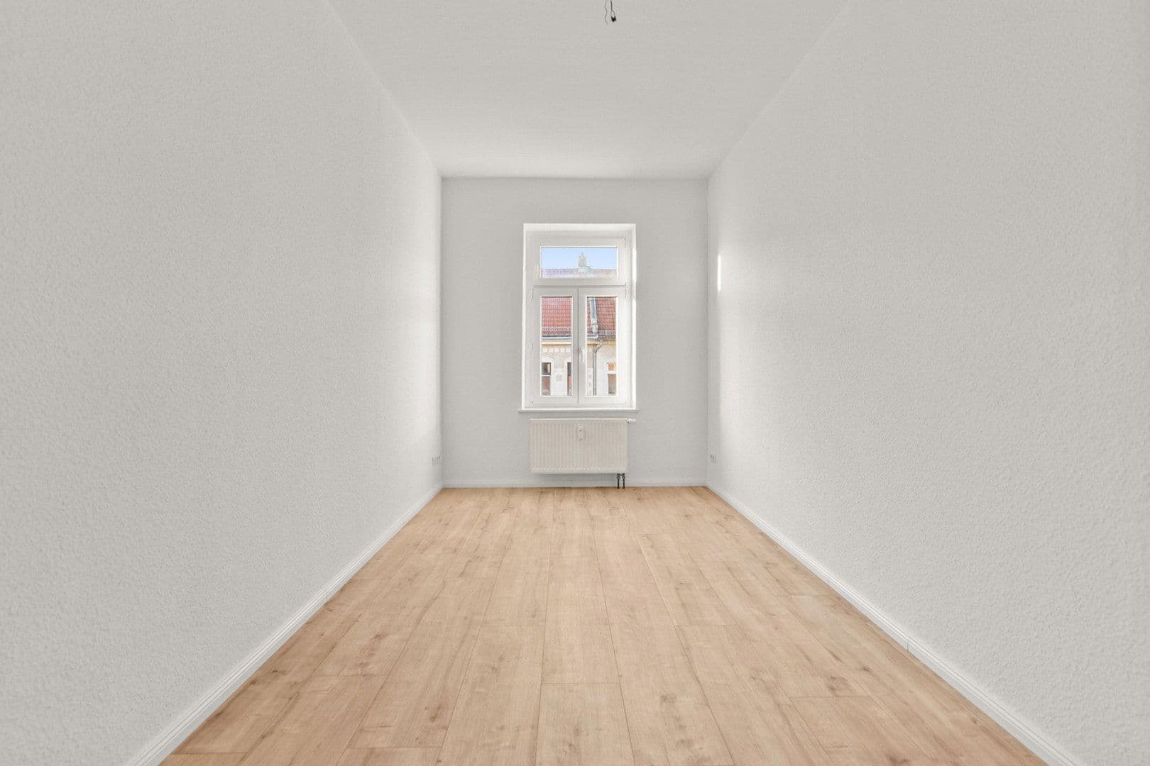 Pronájem bytu 4+1 84 m², Wurzner Straße 188, Leipzig, Sasko Pronájem bytu 4+1 84 m², Wurzner Straße 188, Leipzig, Sasko