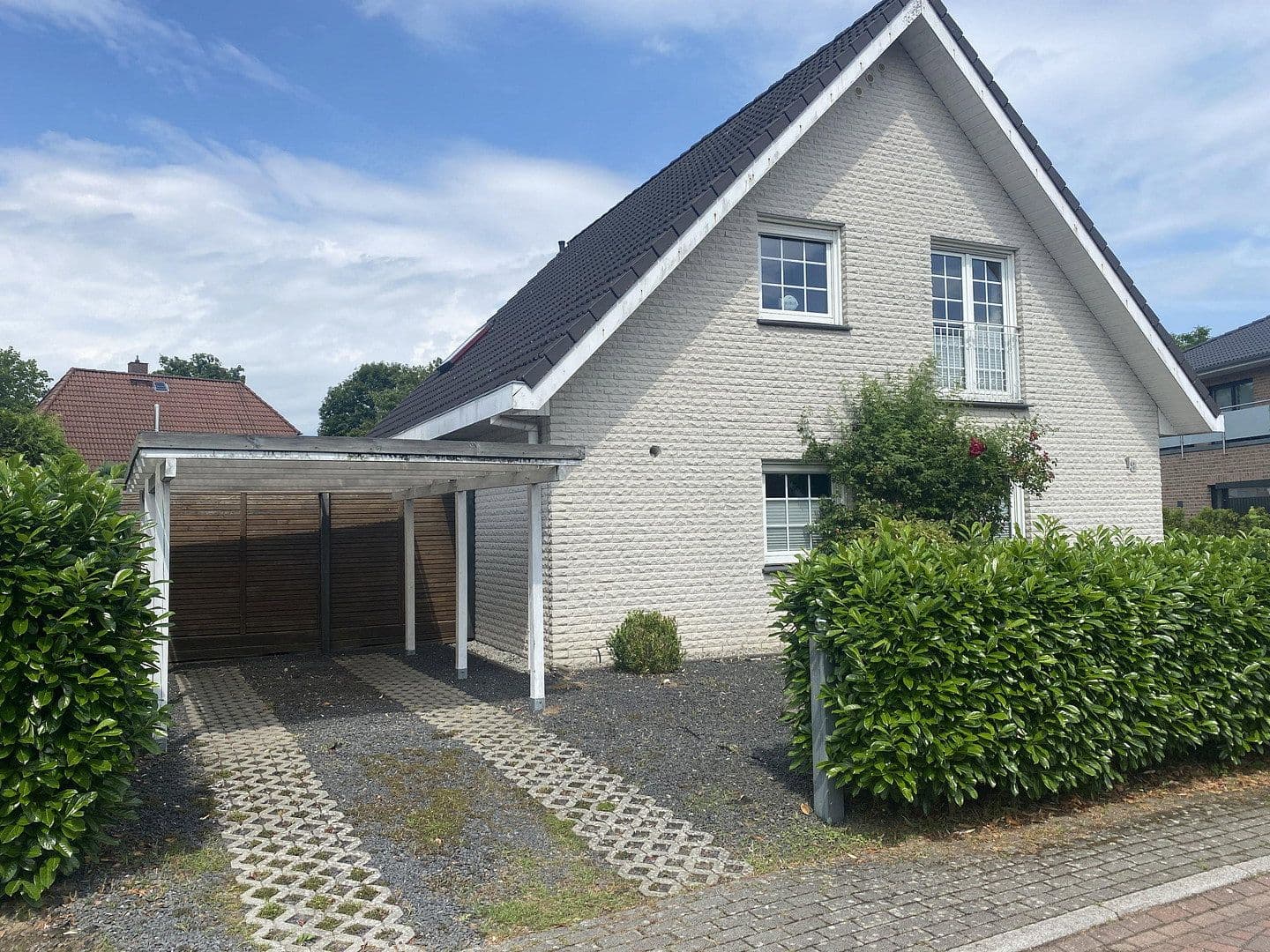 Prodej domu 127 m², pozemek 496 m², Šlesvik, Šlesvicko-Holštýnsko Prodej domu 127 m², pozemek 496 m², Šlesvik, Šlesvicko-Holštýnsko
