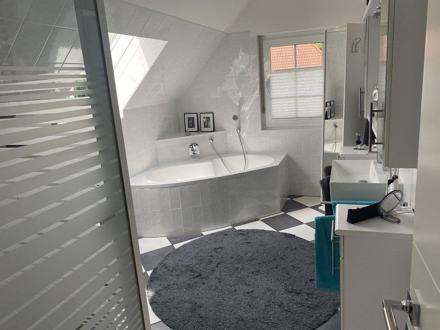 Prodej domu 127 m², pozemek 496 m², Šlesvik, Šlesvicko-Holštýnsko Prodej domu 127 m², pozemek 496 m², Šlesvik, Šlesvicko-Holštýnsko