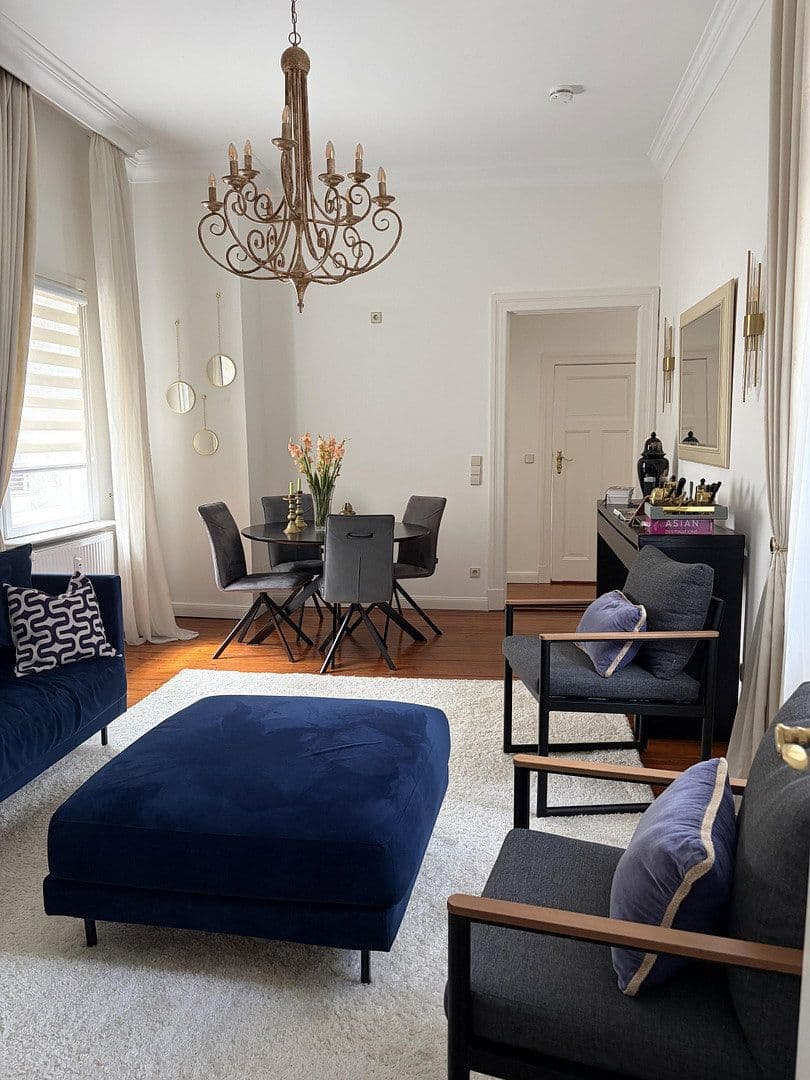 Pronájem bytu 3+1 80 m², Hektor Straße 21, Charlottenburg, Berlín Pronájem bytu 3+1 80 m², Hektor Straße 21, Charlottenburg, Berlín