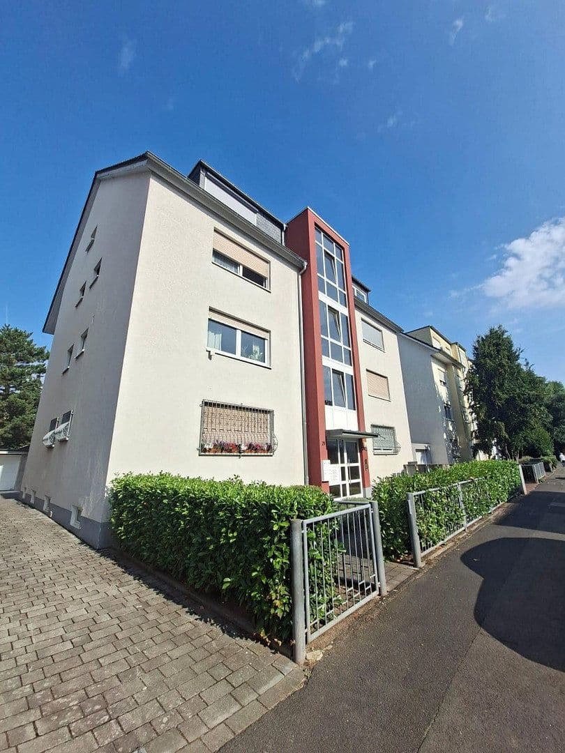 Pronájem bytu 2+1 68 m², Hausmannstraße 1, Hanau, Hessen Pronájem bytu 2+1 68 m², Hausmannstraße 1, Hanau, Hessen
