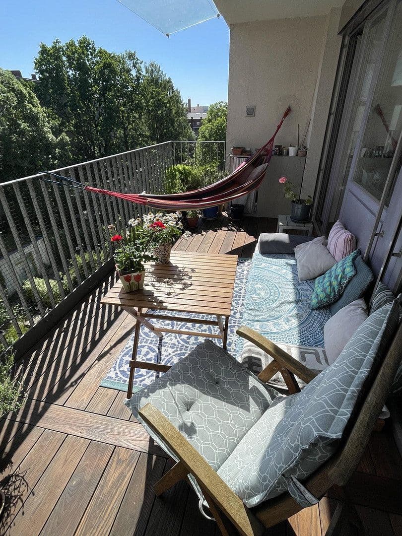 Pronájem bytu 4+1 120 m², Eschengraben 22, Berlin, Berlín Pronájem bytu 4+1 120 m², Eschengraben 22, Berlin, Berlín