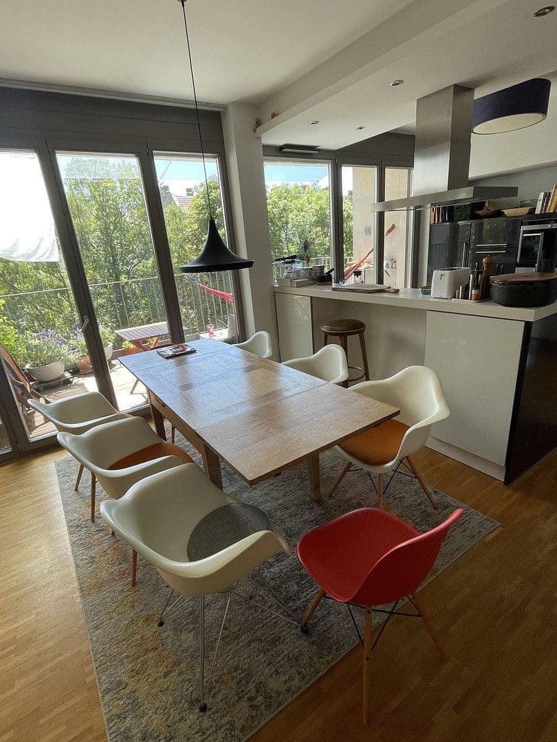 Pronájem bytu 4+1 120 m², Eschengraben 22, Berlin, Berlín Pronájem bytu 4+1 120 m², Eschengraben 22, Berlin, Berlín