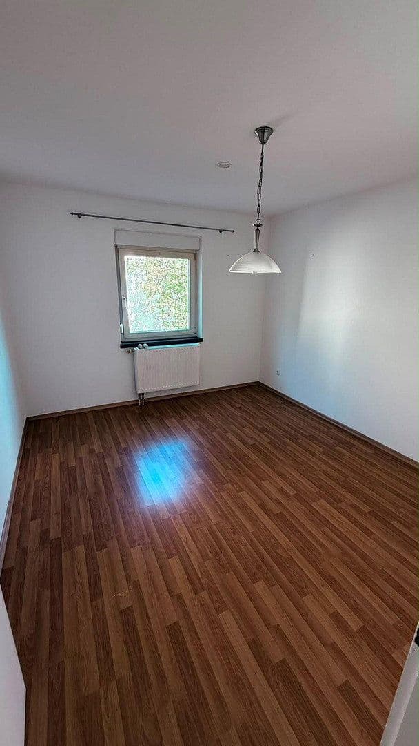 Pronájem bytu 2+1 65 m², Kolpingstraße 13, Herxheim bei Landau/Pfalz, Porýní-Falc Pronájem bytu 2+1 65 m², Kolpingstraße 13, Herxheim bei Landau/Pfalz, Porýní-Falc