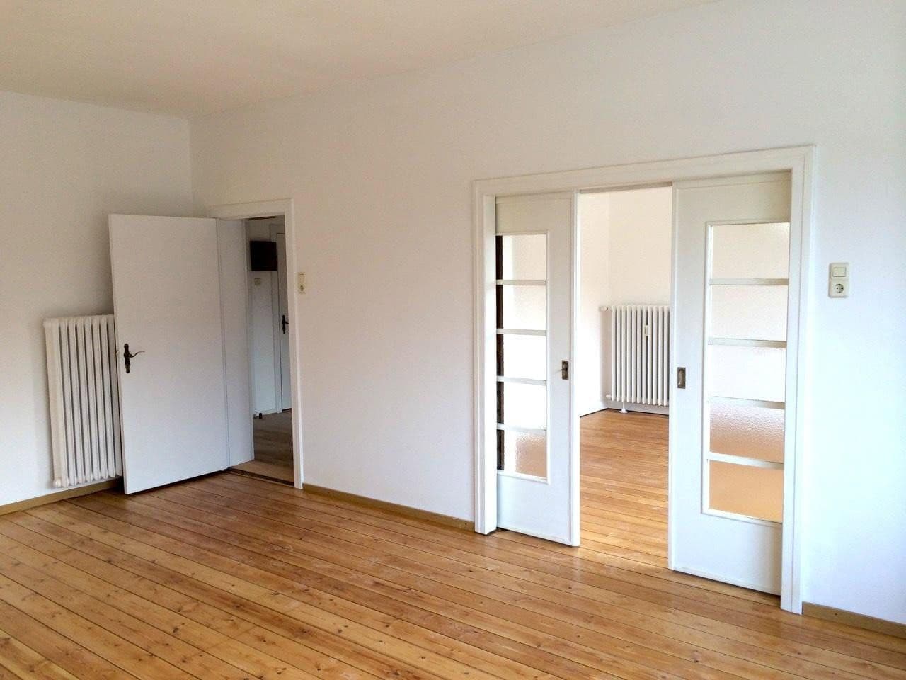 Pronájem bytu 4+1 104 m², Mürwiker Strasse 192, Flensburg, Šlesvicko-Holštýnsko Pronájem bytu 4+1 104 m², Mürwiker Strasse 192, Flensburg, Šlesvicko-Holštýnsko