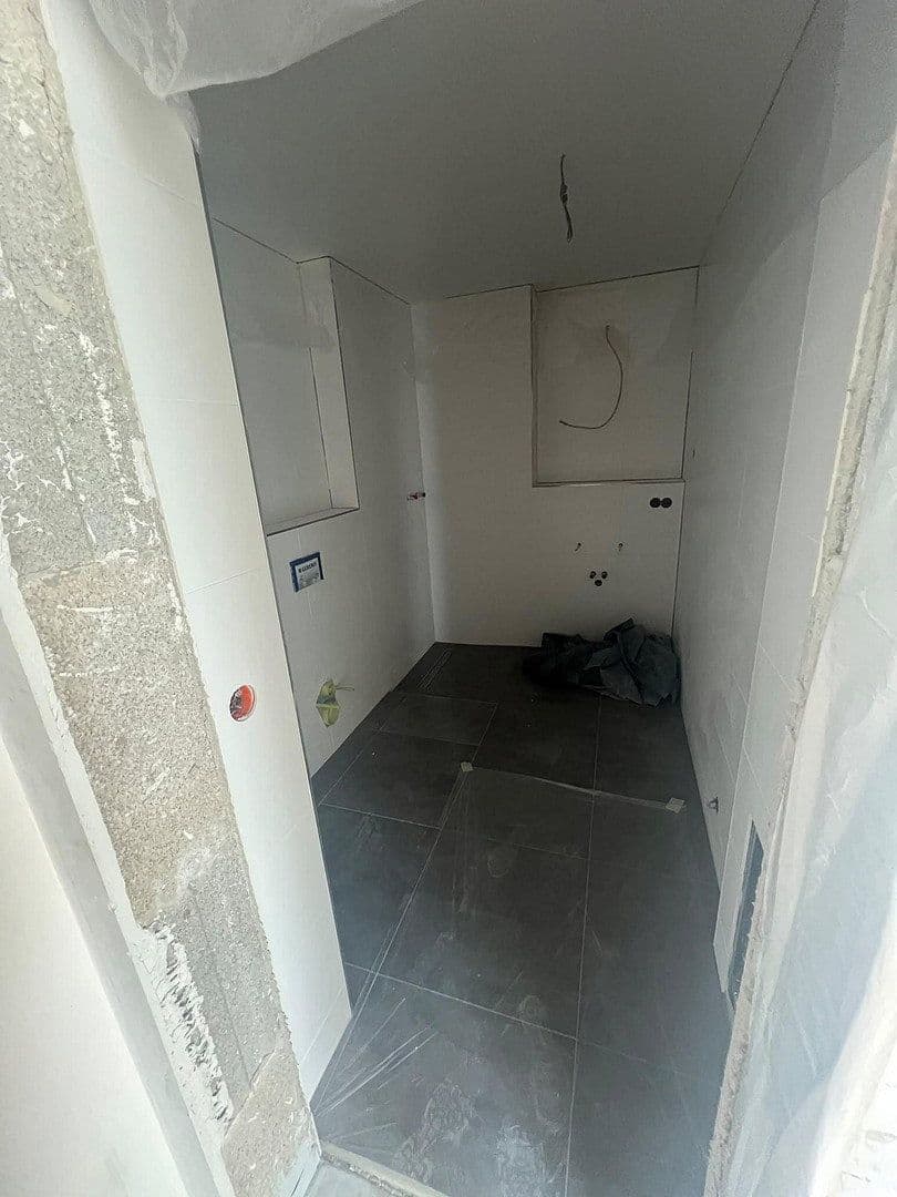 Pronájem bytu 2+1 57 m², Kornburger Hauptstraße 4, Nürnberg, Bavorsko Pronájem bytu 2+1 57 m², Kornburger Hauptstraße 4, Nürnberg, Bavorsko