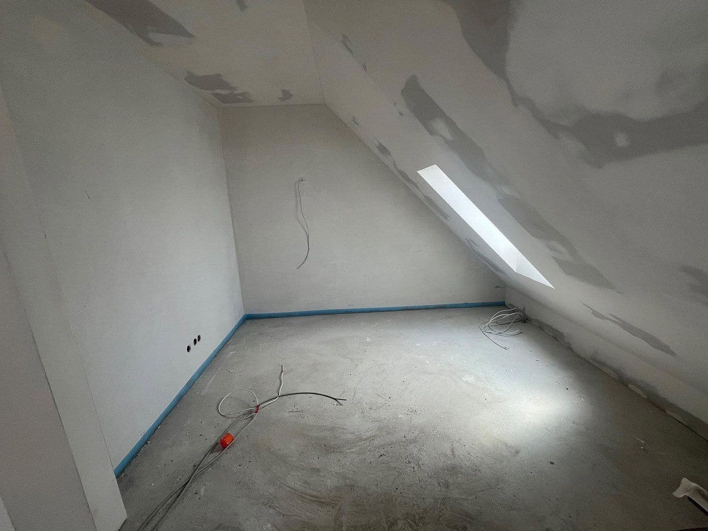 Pronájem bytu 2+1 57 m², Kornburger Hauptstraße 4, Nürnberg, Bavorsko Pronájem bytu 2+1 57 m², Kornburger Hauptstraße 4, Nürnberg, Bavorsko