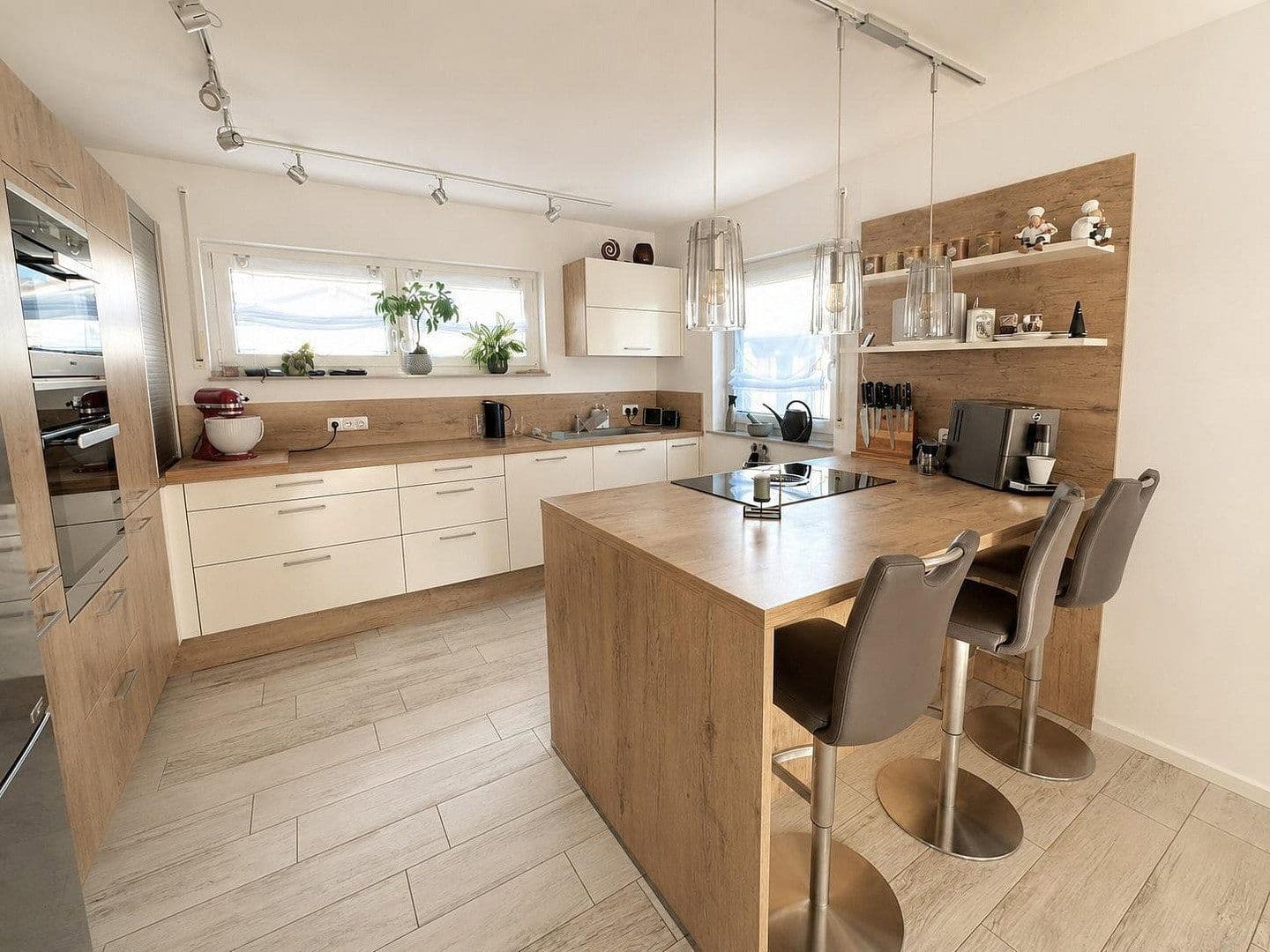 Prodej domu 150 m², pozemek 688 m², Obertaufkirchen, Bavorsko Prodej domu 150 m², pozemek 688 m², Obertaufkirchen, Bavorsko