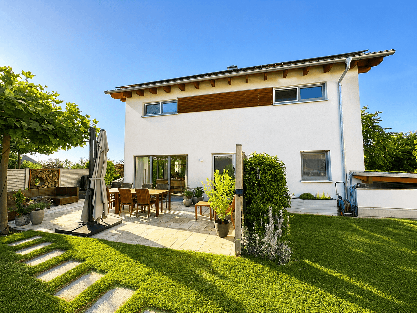 Prodej domu 150 m², pozemek 688 m², Obertaufkirchen, Bavorsko Prodej domu 150 m², pozemek 688 m², Obertaufkirchen, Bavorsko