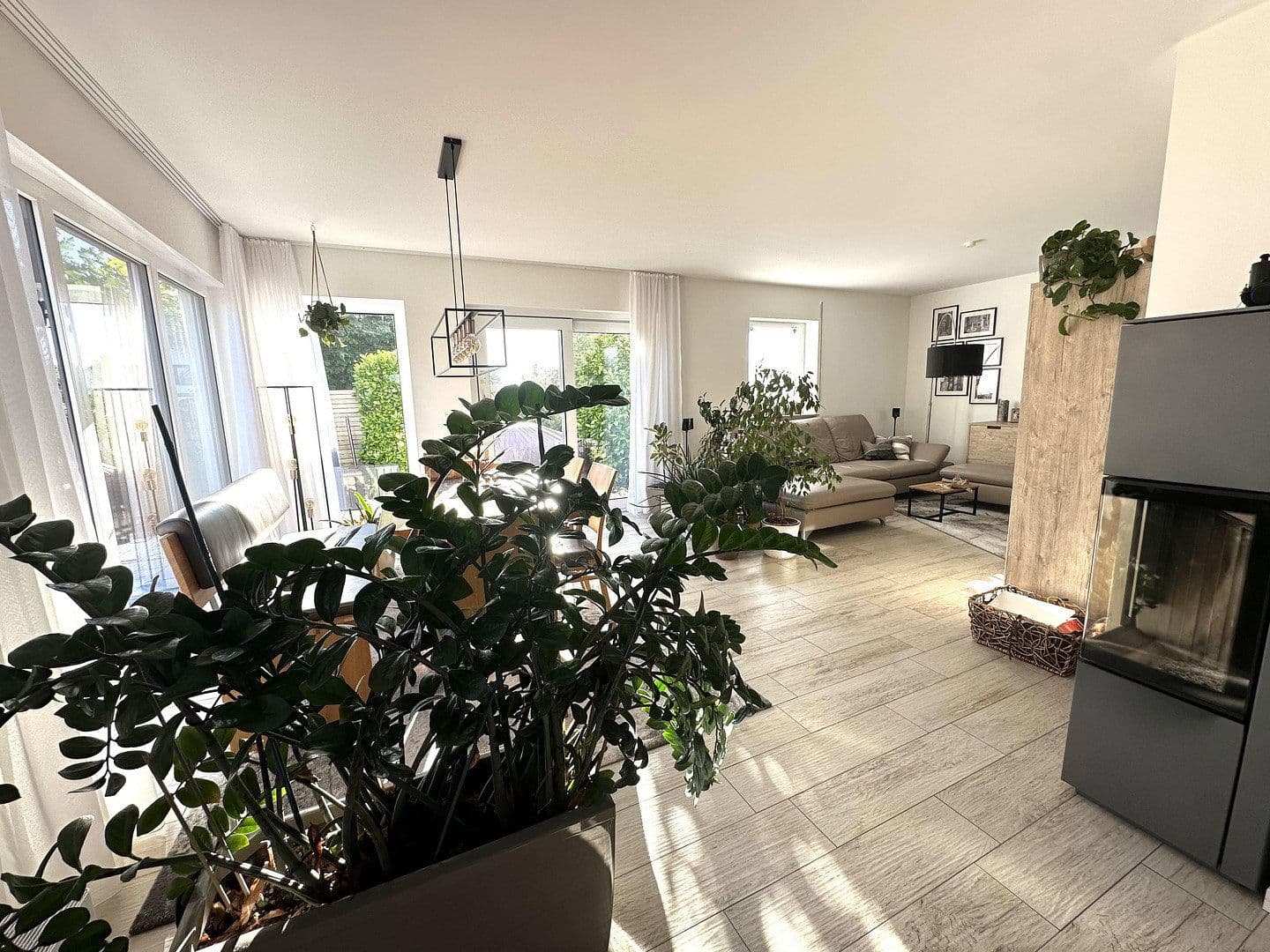Prodej domu 150 m², pozemek 688 m², Obertaufkirchen, Bavorsko Prodej domu 150 m², pozemek 688 m², Obertaufkirchen, Bavorsko