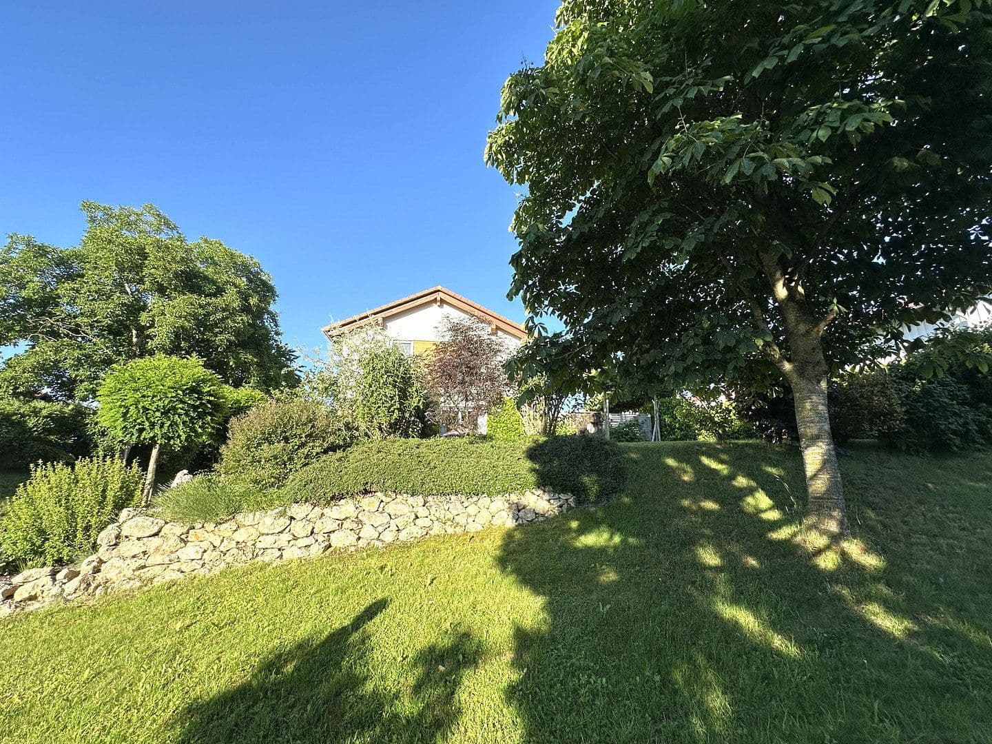 Prodej domu 150 m², pozemek 688 m², Obertaufkirchen, Bavorsko Prodej domu 150 m², pozemek 688 m², Obertaufkirchen, Bavorsko