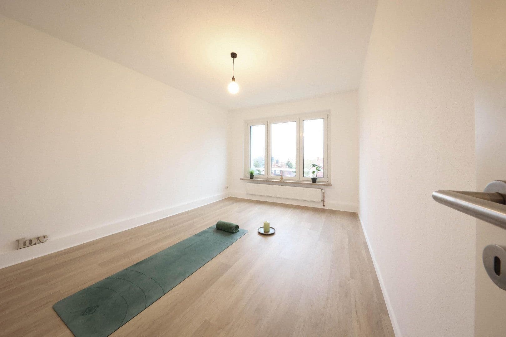 Prodej bytu 3+1 64 m², Am Wasserturm 2, Rötha, Sasko Prodej bytu 3+1 64 m², Am Wasserturm 2, Rötha, Sasko