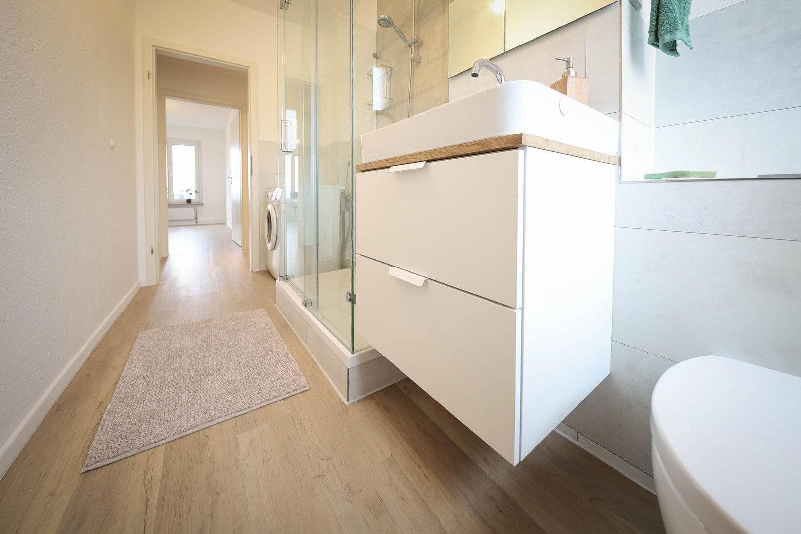 Prodej bytu 3+1 64 m², Am Wasserturm 2, Rötha, Sasko Prodej bytu 3+1 64 m², Am Wasserturm 2, Rötha, Sasko