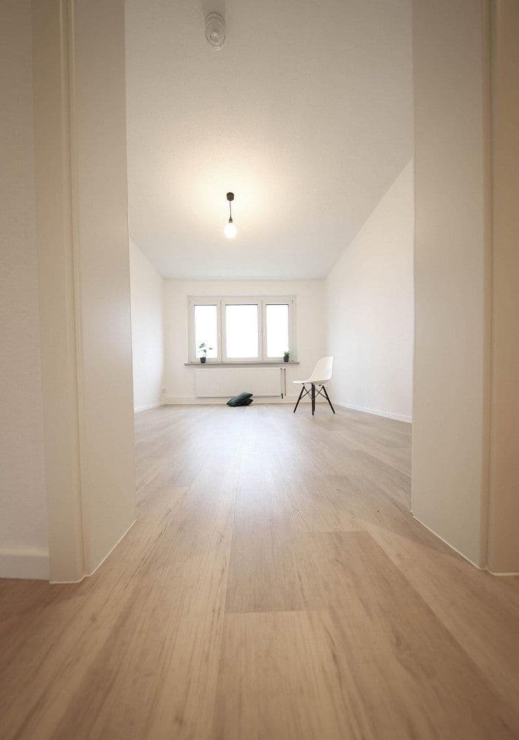 Prodej bytu 3+1 64 m², Am Wasserturm 2, Rötha, Sasko Prodej bytu 3+1 64 m², Am Wasserturm 2, Rötha, Sasko