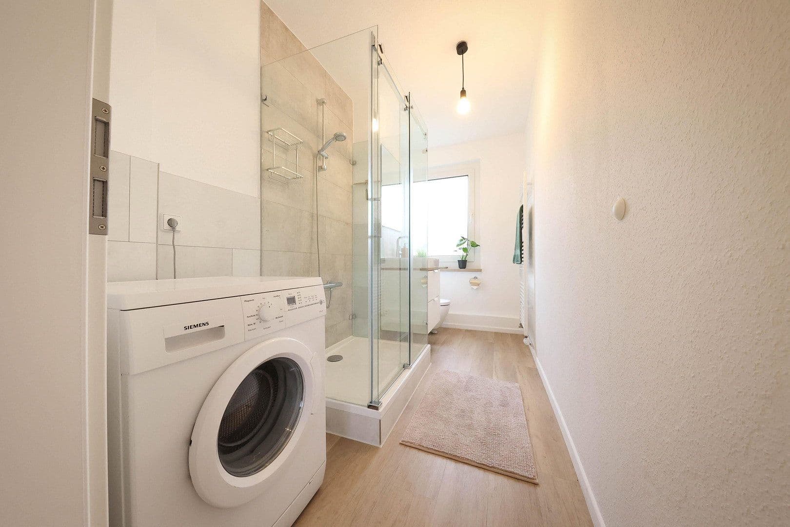 Prodej bytu 3+1 64 m², Am Wasserturm 2, Rötha, Sasko Prodej bytu 3+1 64 m², Am Wasserturm 2, Rötha, Sasko