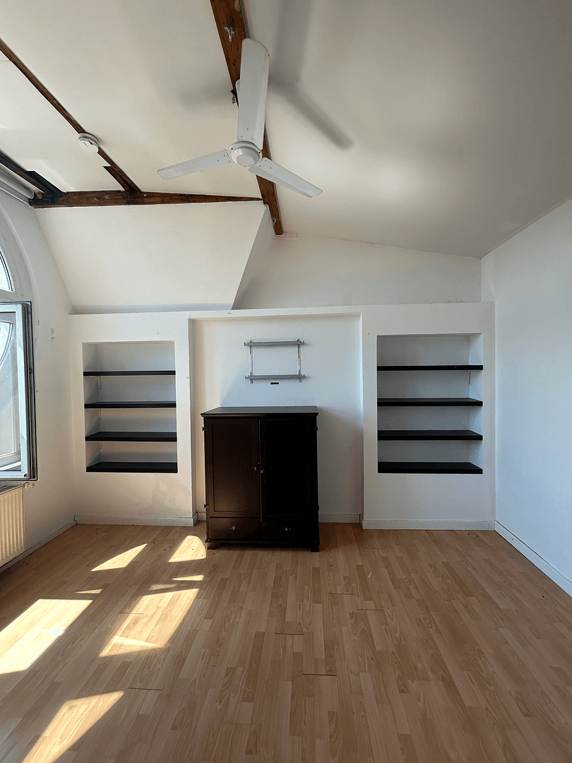 Pronájem bytu 3+1 69 m², Große Diesdorfer Straße 14, Magdeburg, Sasko-Anhaltsko Pronájem bytu 3+1 69 m², Große Diesdorfer Straße 14, Magdeburg, Sasko-Anhaltsko