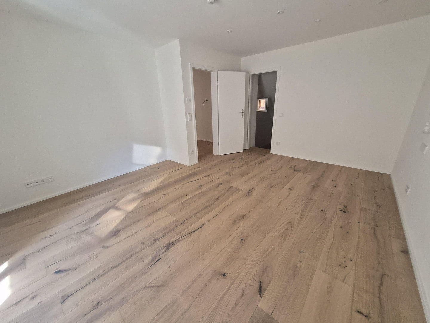 Prodej bytu 3+1 91 m², Lindau (Bodensee), Bavorsko Prodej bytu 3+1 91 m², Lindau (Bodensee), Bavorsko