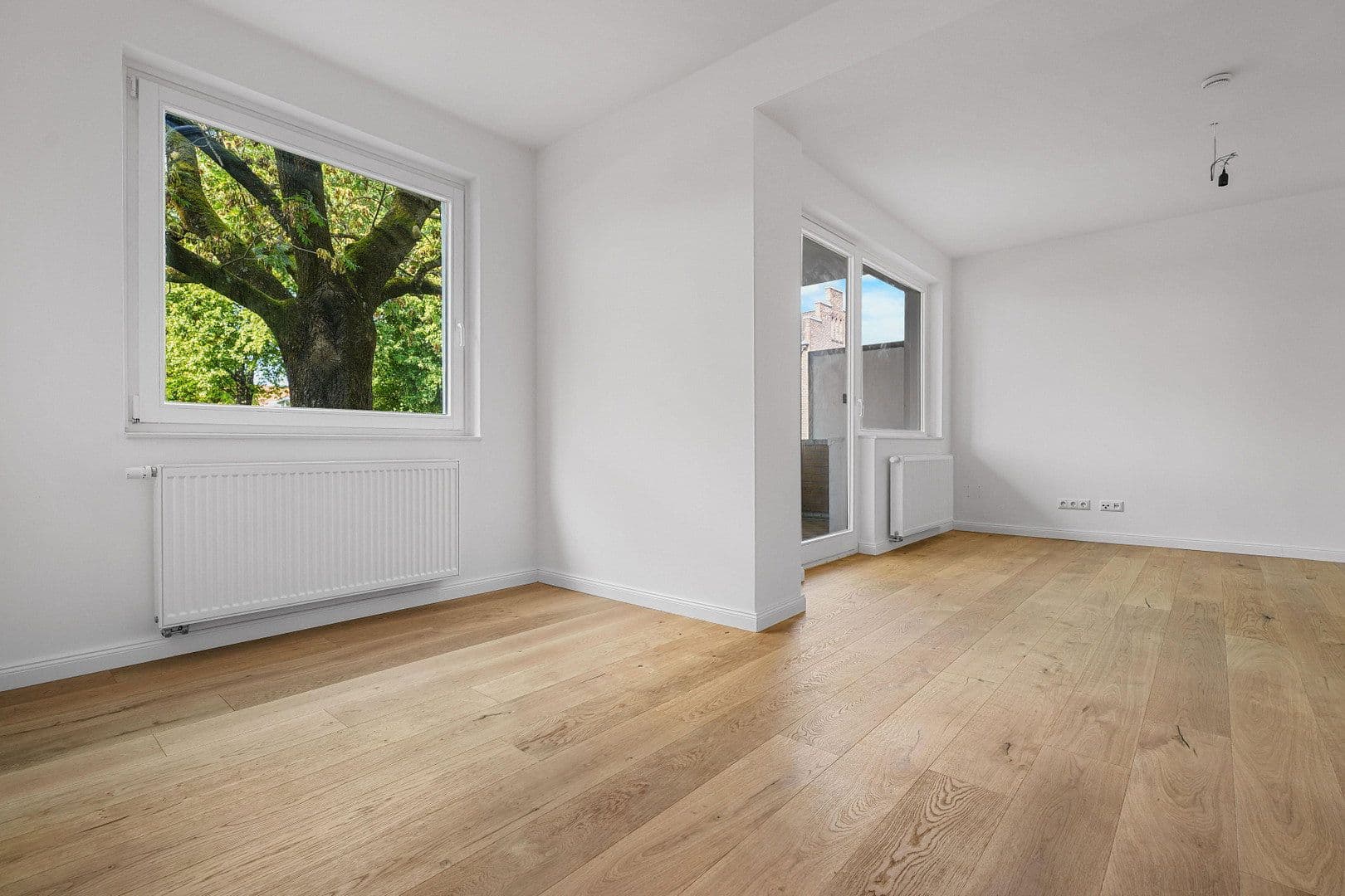 Pronájem bytu 2+1 39 m², Hannover, Dolní Sasko Pronájem bytu 2+1 39 m², Hannover, Dolní Sasko