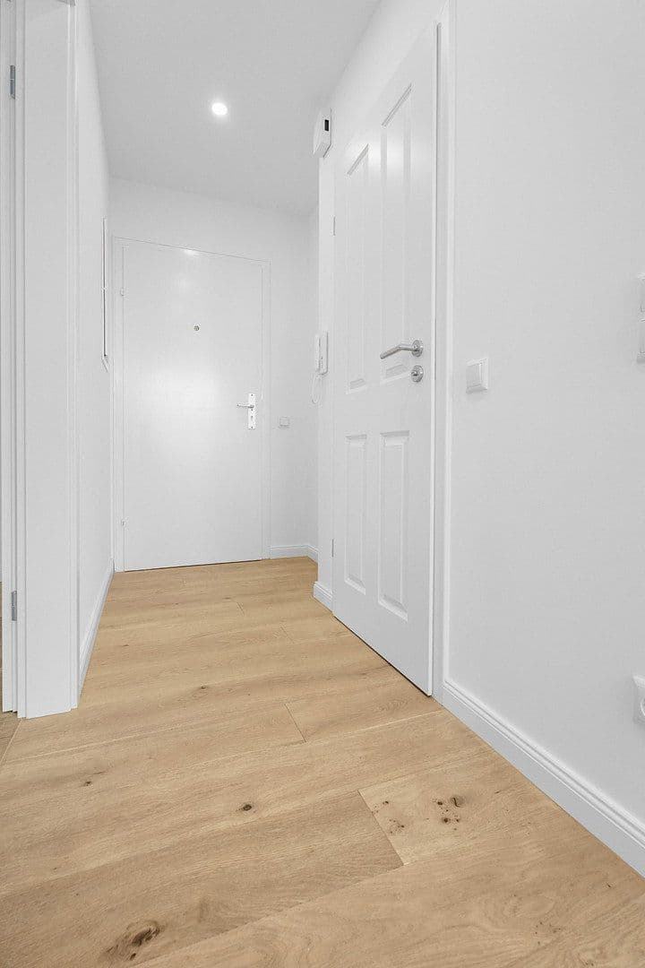 Pronájem bytu 2+1 39 m², Hannover, Dolní Sasko Pronájem bytu 2+1 39 m², Hannover, Dolní Sasko