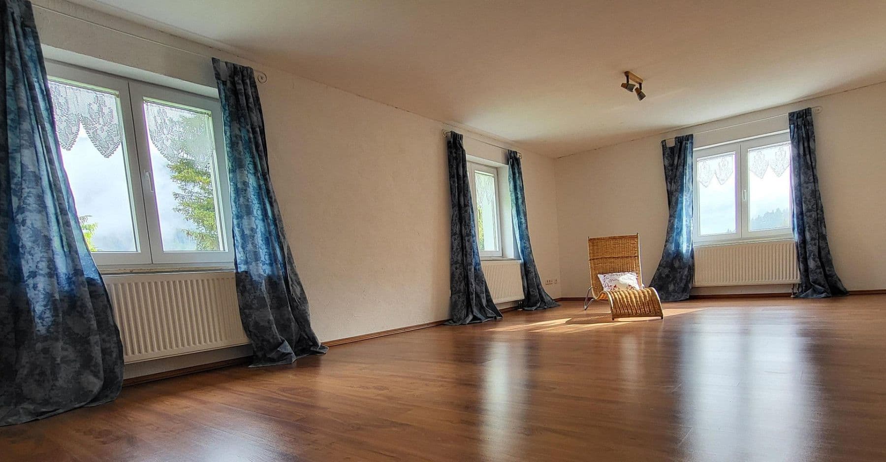 Prodej domu 317 m², pozemek 2.032 m², Blaichach, Bavorsko Prodej domu 317 m², pozemek 2.032 m², Blaichach, Bavorsko