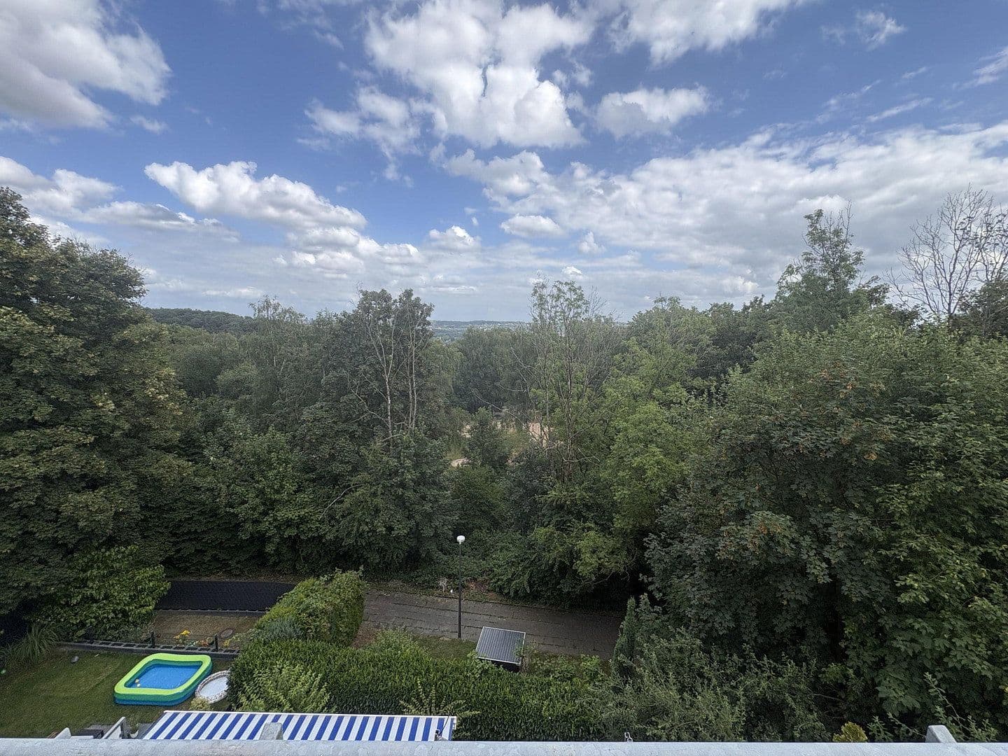 Prodej bytu 4+1 125 m², Sternenberg 46, Wuppertal, Severní Porýní-Vestfálsko Prodej bytu 4+1 125 m², Sternenberg 46, Wuppertal, Severní Porýní-Vestfálsko