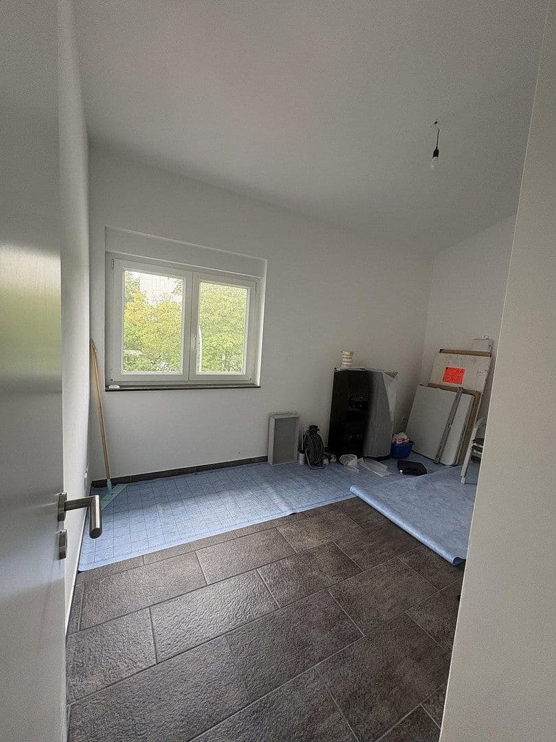 Prodej bytu 4+1 125 m², Sternenberg 46, Wuppertal, Severní Porýní-Vestfálsko Prodej bytu 4+1 125 m², Sternenberg 46, Wuppertal, Severní Porýní-Vestfálsko