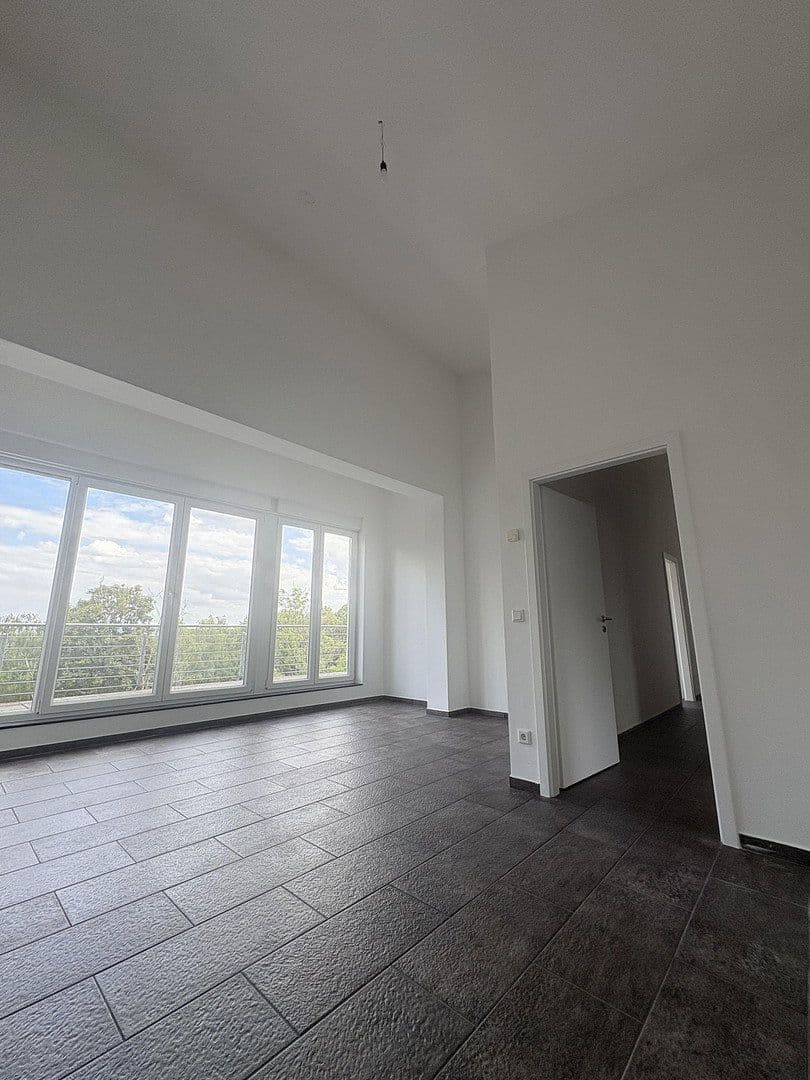 Prodej bytu 4+1 125 m², Sternenberg 46, Wuppertal, Severní Porýní-Vestfálsko Prodej bytu 4+1 125 m², Sternenberg 46, Wuppertal, Severní Porýní-Vestfálsko