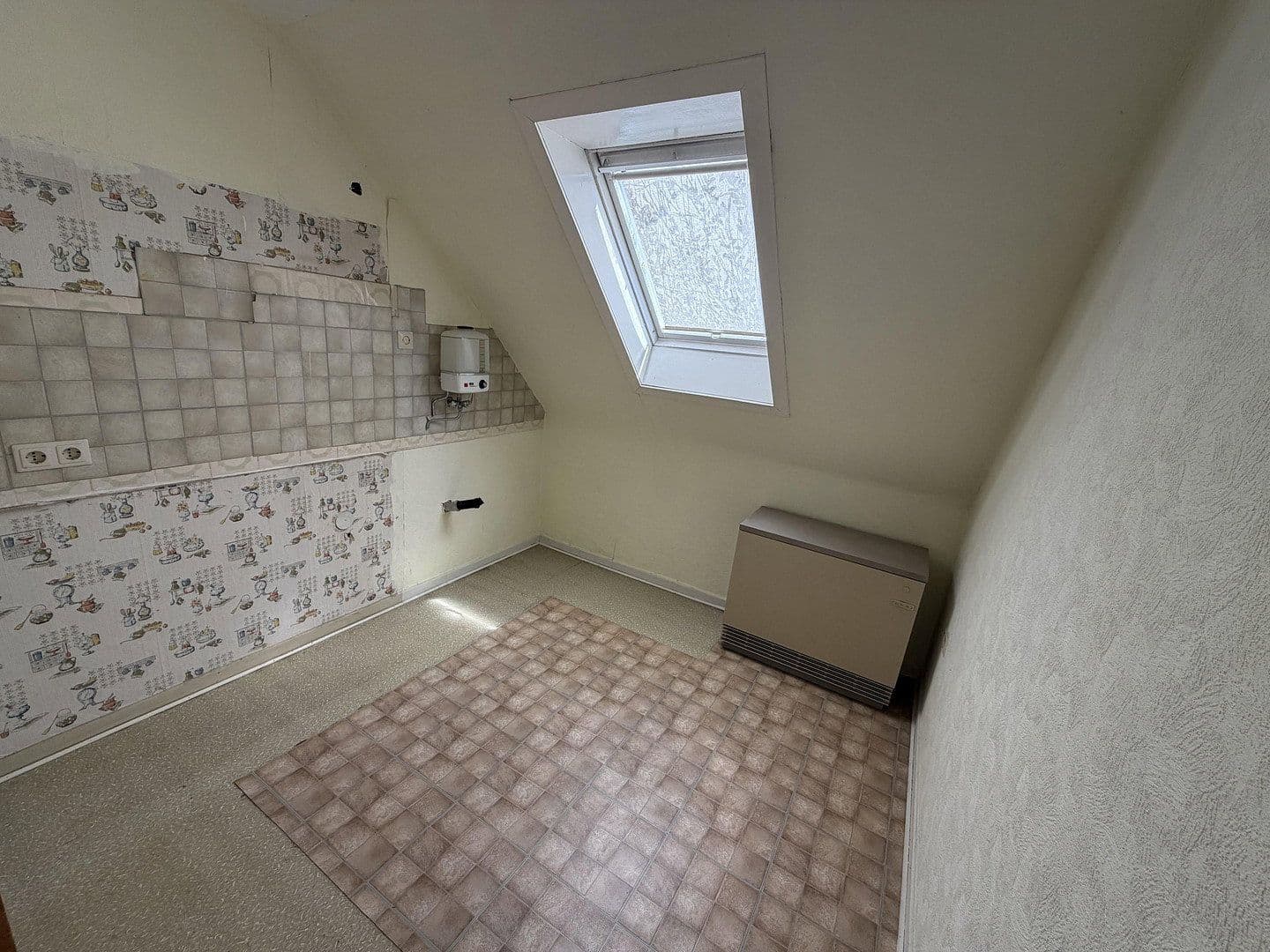 Prodej domu 157 m², pozemek 1.074 m², Löhne, Severní Porýní-Vestfálsko Prodej domu 157 m², pozemek 1.074 m², Löhne, Severní Porýní-Vestfálsko