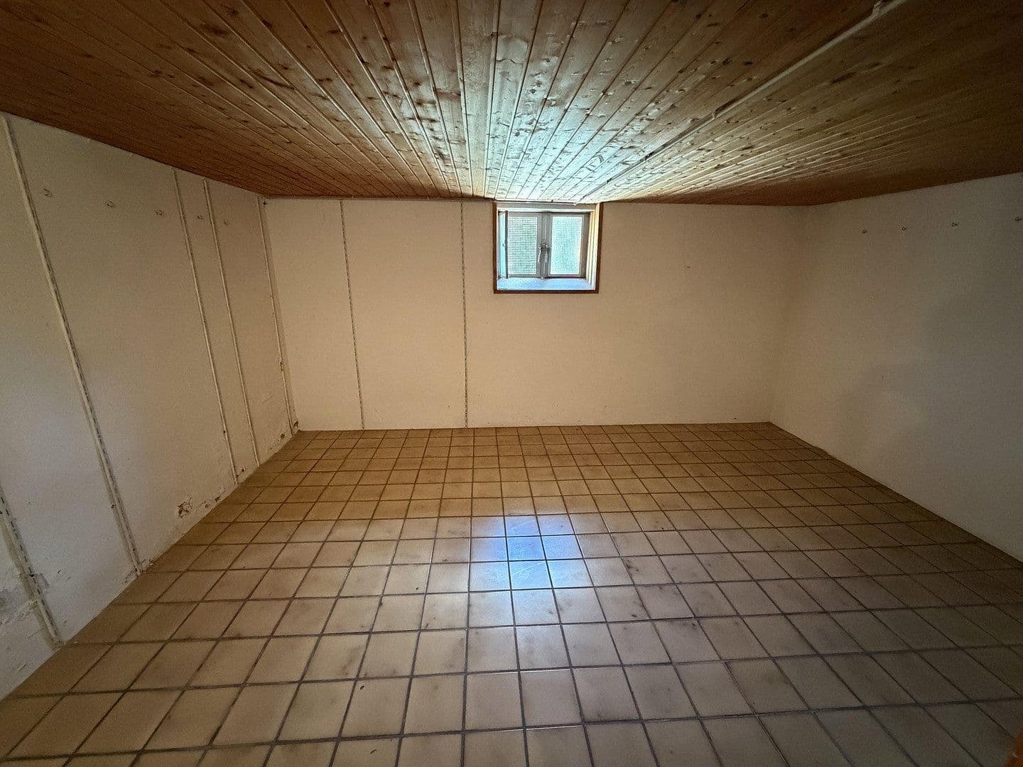 Prodej domu 157 m², pozemek 1.074 m², Löhne, Severní Porýní-Vestfálsko Prodej domu 157 m², pozemek 1.074 m², Löhne, Severní Porýní-Vestfálsko