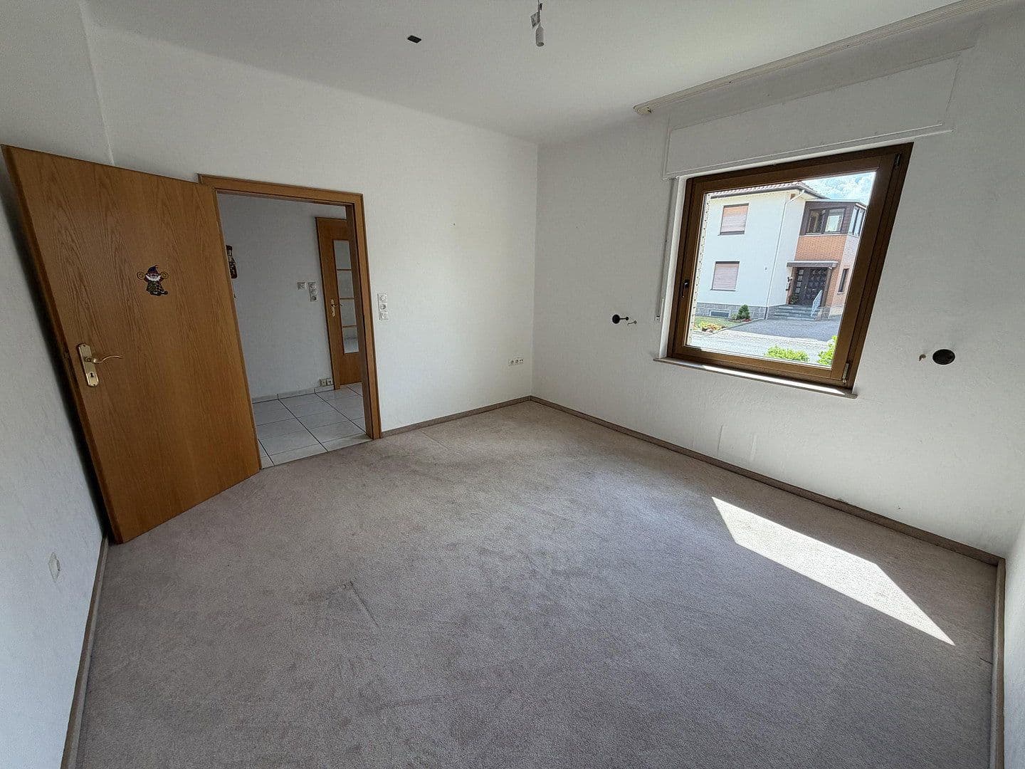 Prodej domu 157 m², pozemek 1.074 m², Löhne, Severní Porýní-Vestfálsko Prodej domu 157 m², pozemek 1.074 m², Löhne, Severní Porýní-Vestfálsko