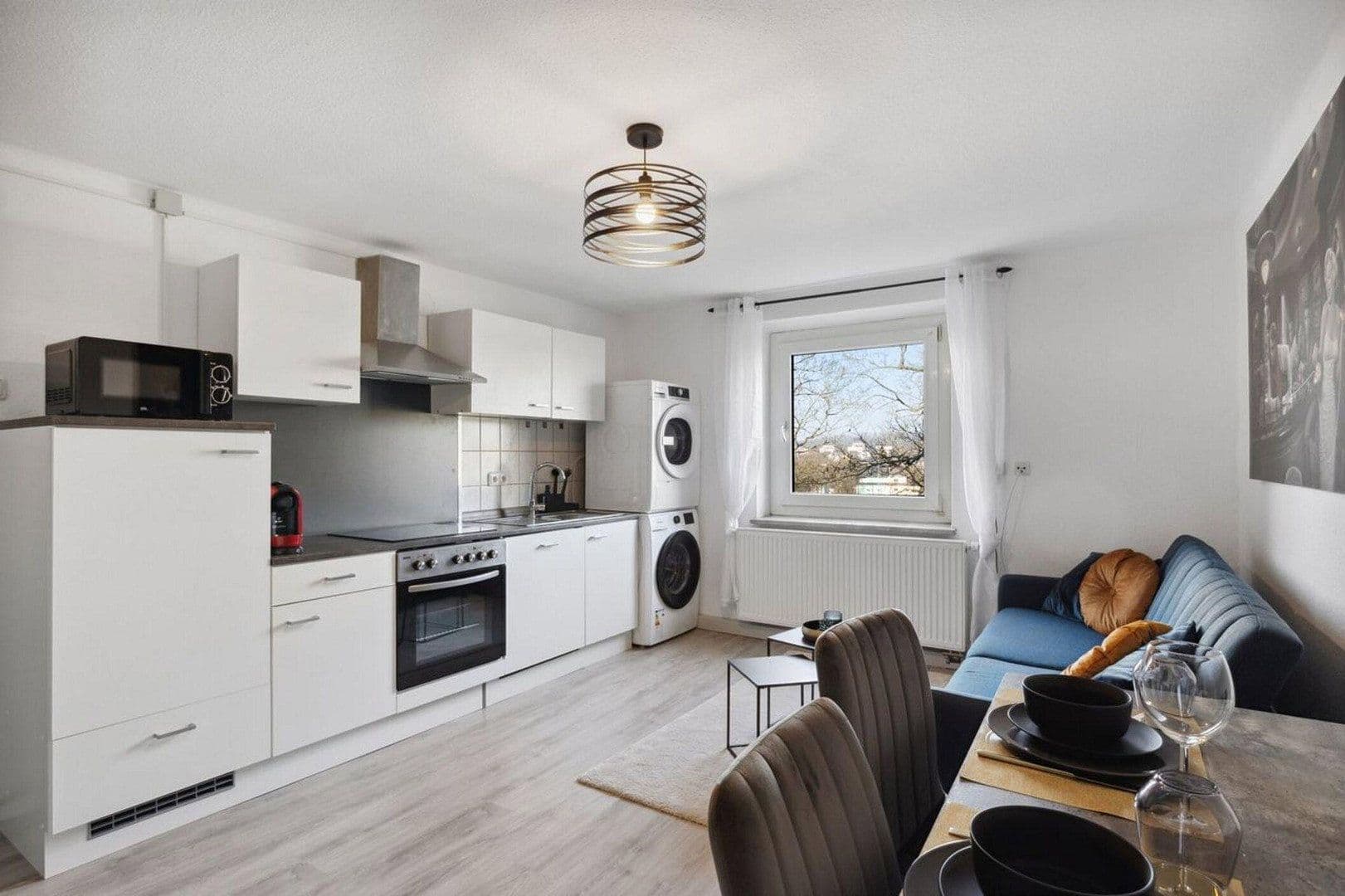 Pronájem bytu 3+1 55 m², Oelsnitzer straße 113-103, Hof, Bavorsko Pronájem bytu 3+1 55 m², Oelsnitzer straße 113-103, Hof, Bavorsko