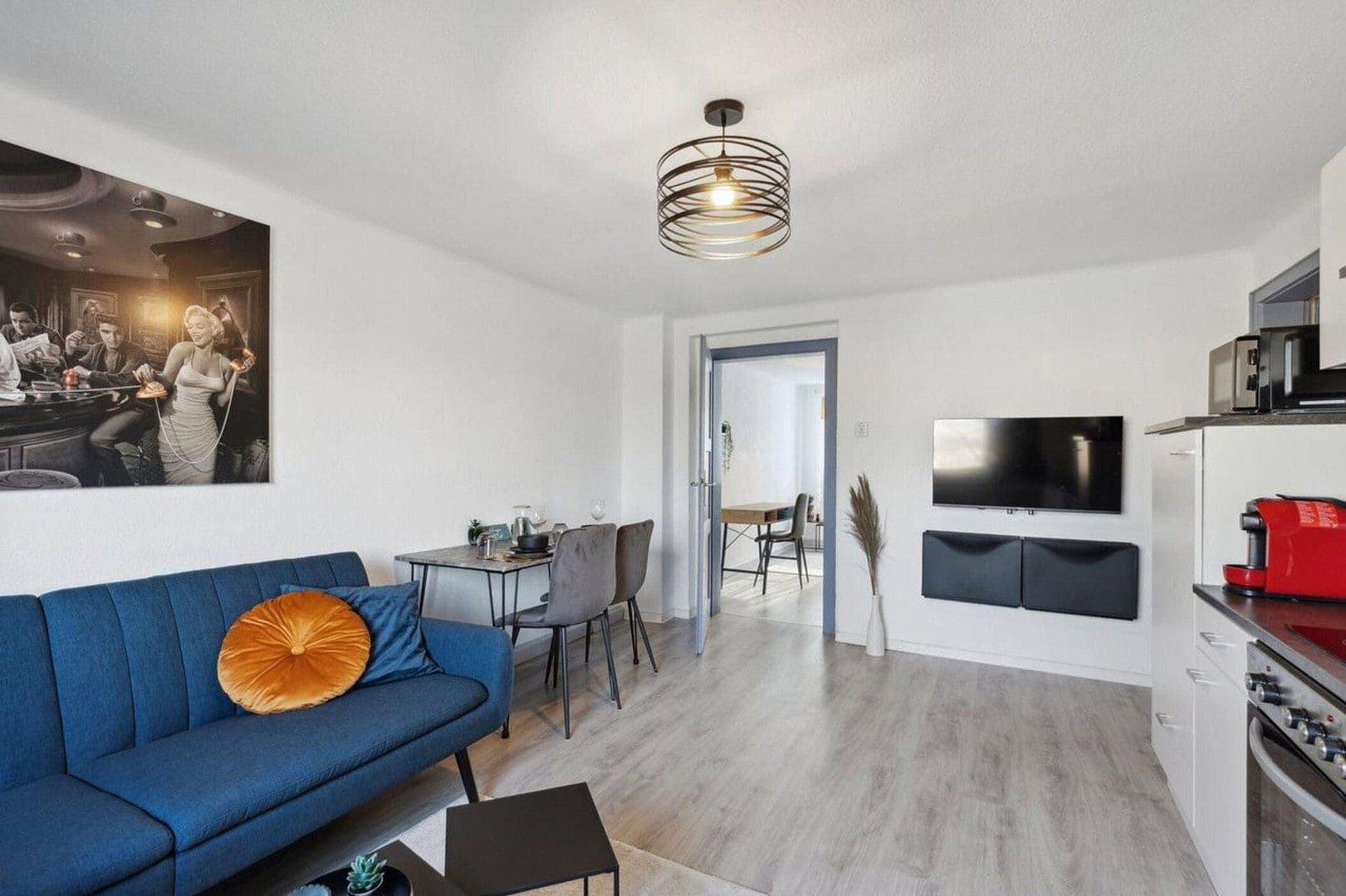 Pronájem bytu 3+1 55 m², Oelsnitzer straße 113-103, Hof, Bavorsko Pronájem bytu 3+1 55 m², Oelsnitzer straße 113-103, Hof, Bavorsko