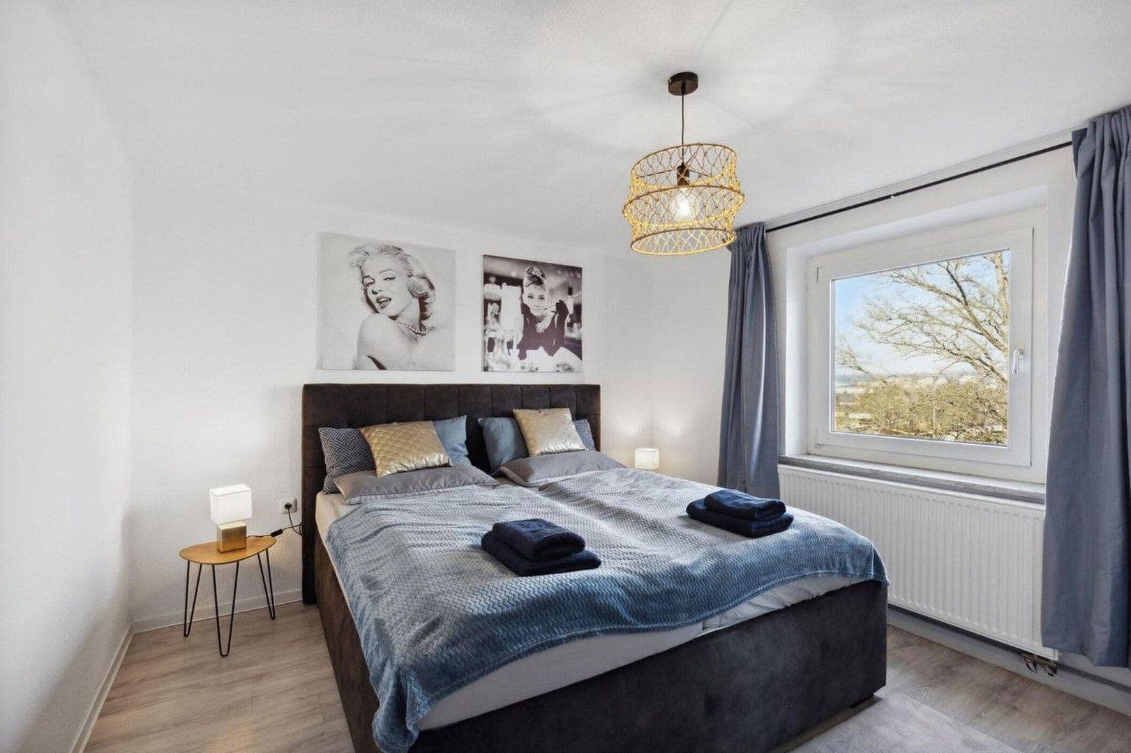 Pronájem bytu 3+1 55 m², Oelsnitzer straße 113-103, Hof, Bavorsko Pronájem bytu 3+1 55 m², Oelsnitzer straße 113-103, Hof, Bavorsko