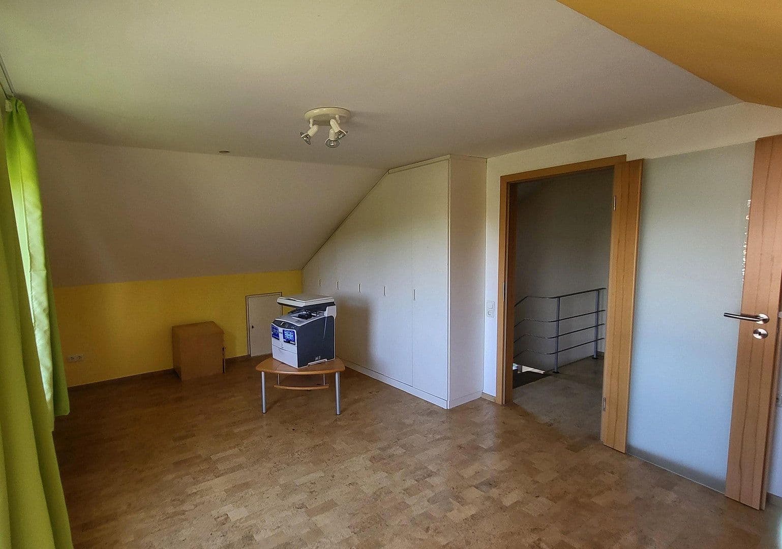 Prodej domu 175 m², pozemek 640 m², Sandhausen, Bádensko-Württembersko Prodej domu 175 m², pozemek 640 m², Sandhausen, Bádensko-Württembersko