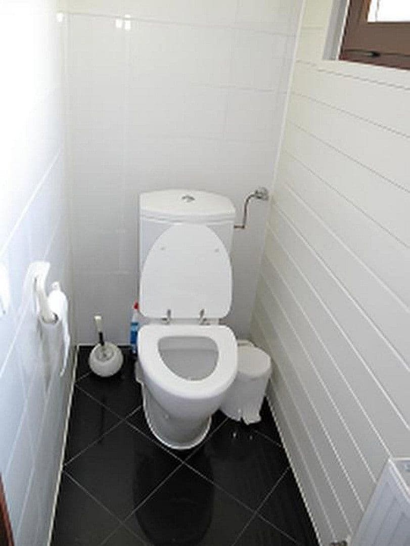 Prodej domu 175 m², pozemek 640 m², Sandhausen, Bádensko-Württembersko Prodej domu 175 m², pozemek 640 m², Sandhausen, Bádensko-Württembersko