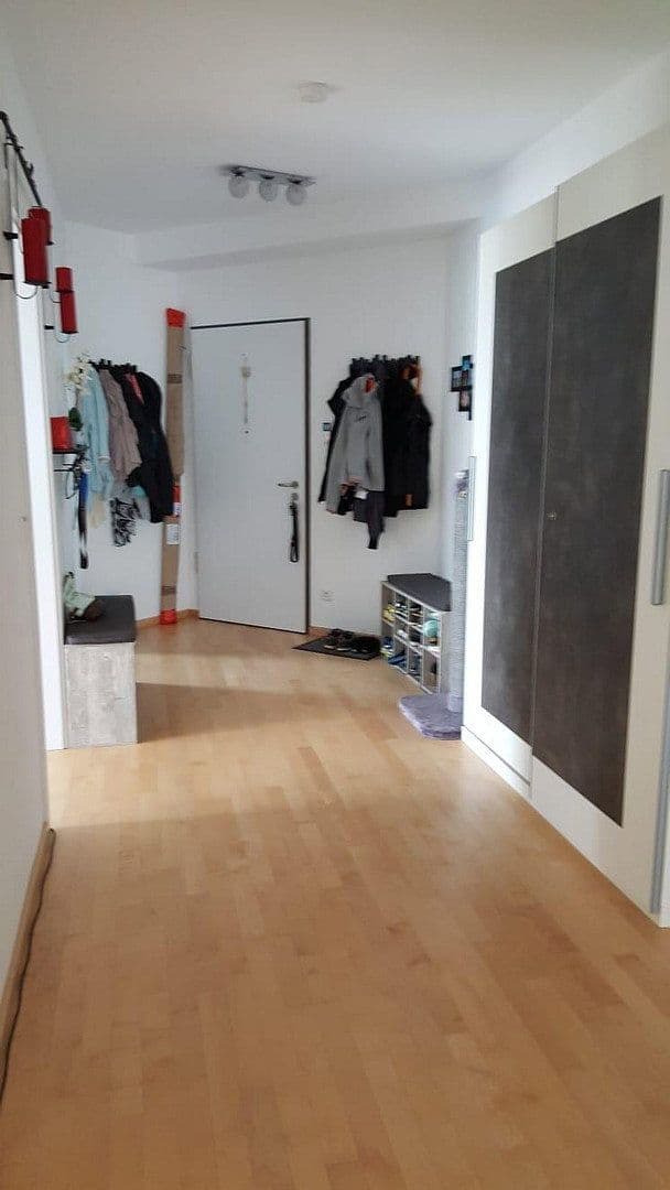 Pronájem bytu 3+1 105 m², Rostock, Mecklenburg-Vorpommern Pronájem bytu 3+1 105 m², Rostock, Mecklenburg-Vorpommern