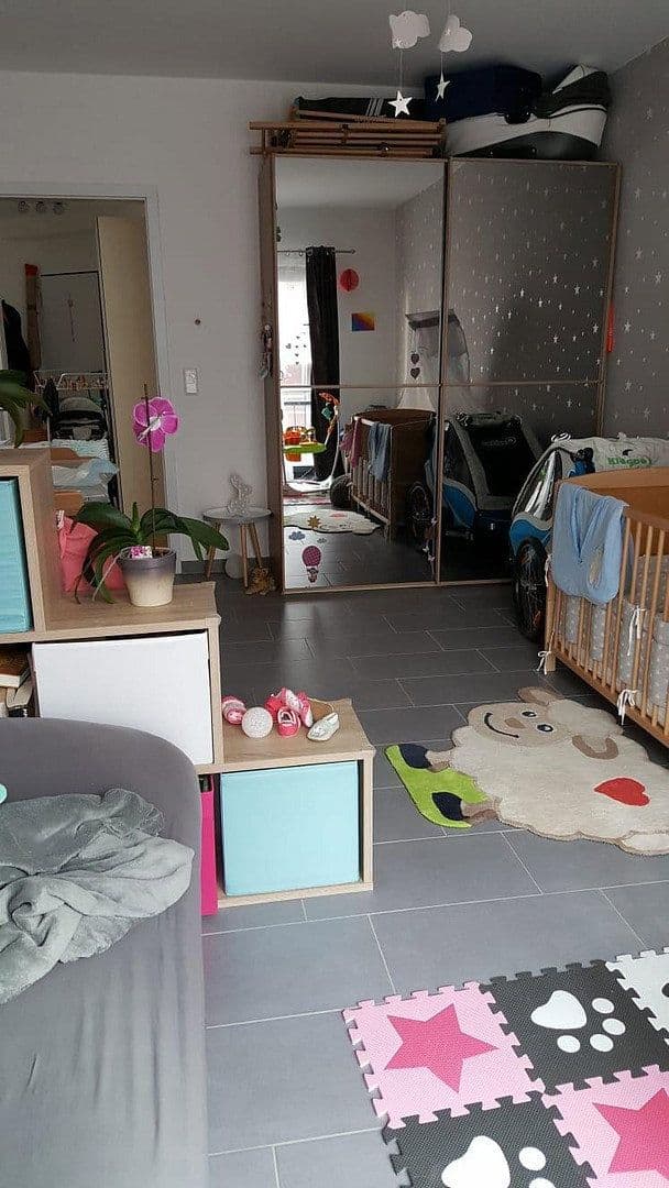 Pronájem bytu 3+1 105 m², Rostock, Mecklenburg-Vorpommern Pronájem bytu 3+1 105 m², Rostock, Mecklenburg-Vorpommern