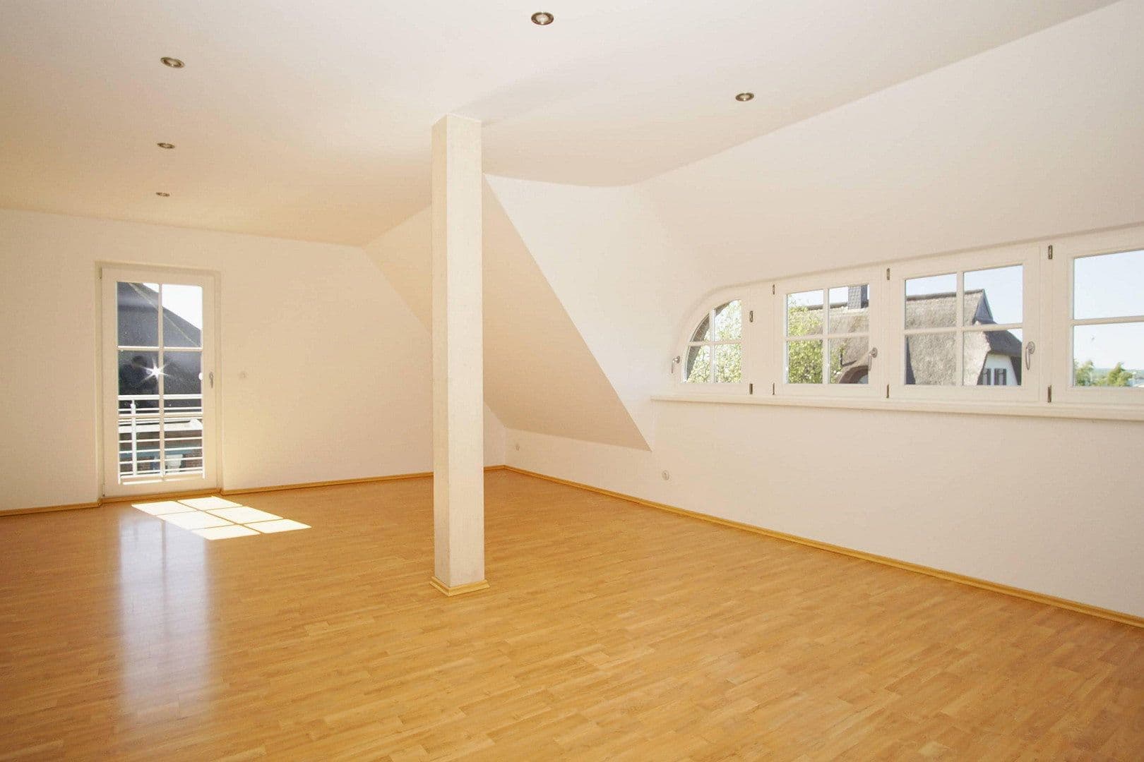 Pronájem domu 145 m², pozemek 722 m², Am Hafen 14, Mönchgut, Mecklenburg-Vorpommern Pronájem domu 145 m², pozemek 722 m², Am Hafen 14, Mönchgut, Mecklenburg-Vorpommern