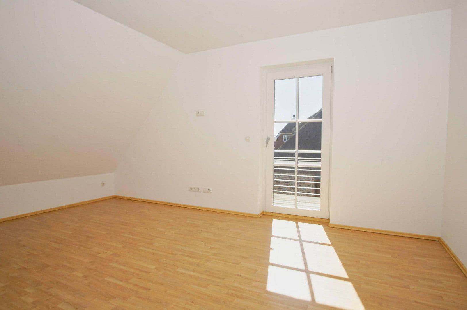 Pronájem domu 145 m², pozemek 722 m², Am Hafen 14, Mönchgut, Mecklenburg-Vorpommern Pronájem domu 145 m², pozemek 722 m², Am Hafen 14, Mönchgut, Mecklenburg-Vorpommern