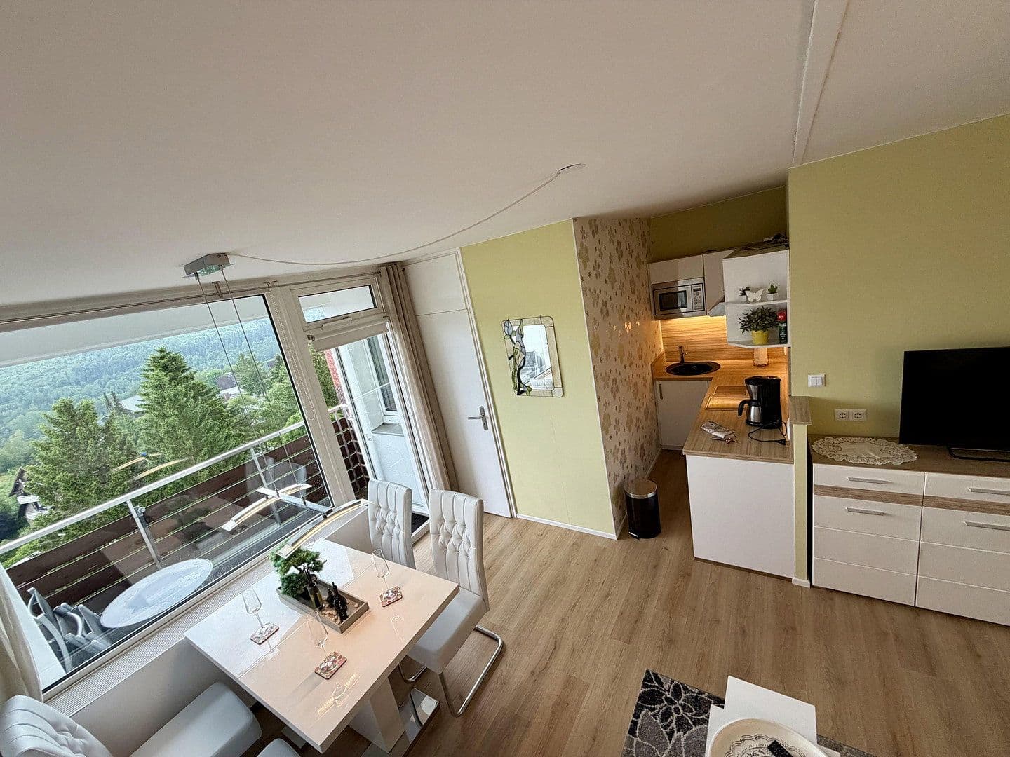 Prodej bytu 1+kk 45 m², Auf dem Glockenberg 16, Clausthal-Zellerfeld, Dolní Sasko Prodej bytu 1+kk 45 m², Auf dem Glockenberg 16, Clausthal-Zellerfeld, Dolní Sasko