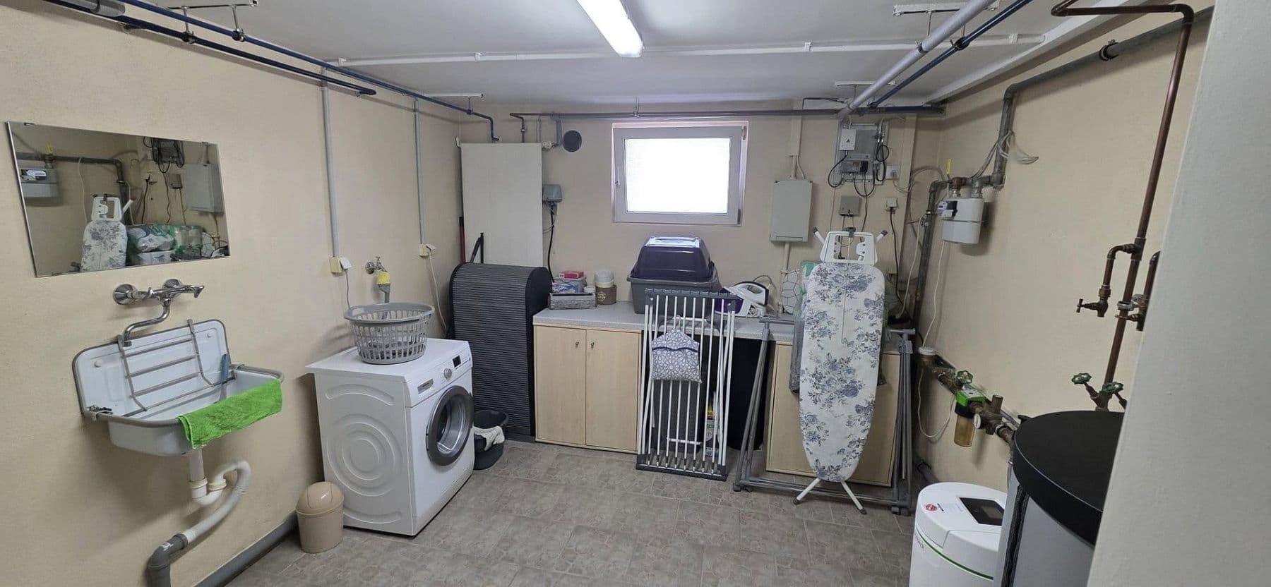 Prodej domu 165 m², pozemek 250 m², Reutlingen, Bádensko-Württembersko Prodej domu 165 m², pozemek 250 m², Reutlingen, Bádensko-Württembersko