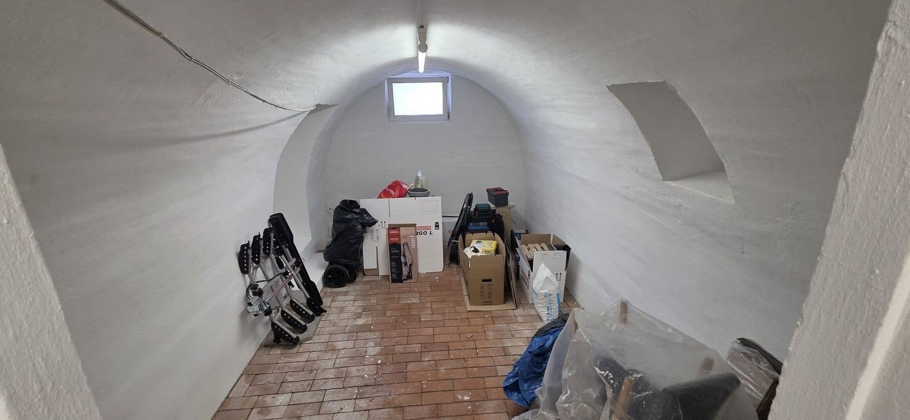 Prodej domu 165 m², pozemek 250 m², Reutlingen, Bádensko-Württembersko Prodej domu 165 m², pozemek 250 m², Reutlingen, Bádensko-Württembersko
