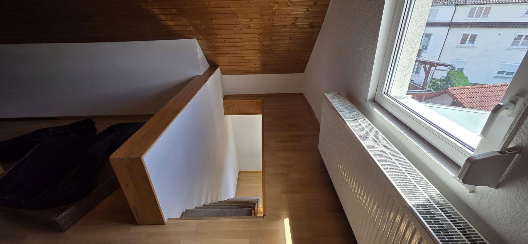 Prodej domu 165 m², pozemek 250 m², Reutlingen, Bádensko-Württembersko Prodej domu 165 m², pozemek 250 m², Reutlingen, Bádensko-Württembersko