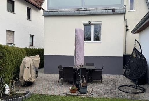 Prodej domu 165 m², pozemek 250 m², Reutlingen, Bádensko-Württembersko Prodej domu 165 m², pozemek 250 m², Reutlingen, Bádensko-Württembersko