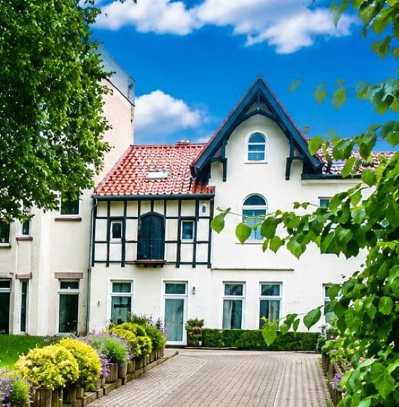 Pronájem bytu 3+1 110 m², Saarbrücken, Země Sársko Pronájem bytu 3+1 110 m², Saarbrücken, Země Sársko