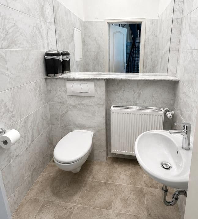 Pronájem bytu 3+1 110 m², Saarbrücken, Země Sársko Pronájem bytu 3+1 110 m², Saarbrücken, Země Sársko